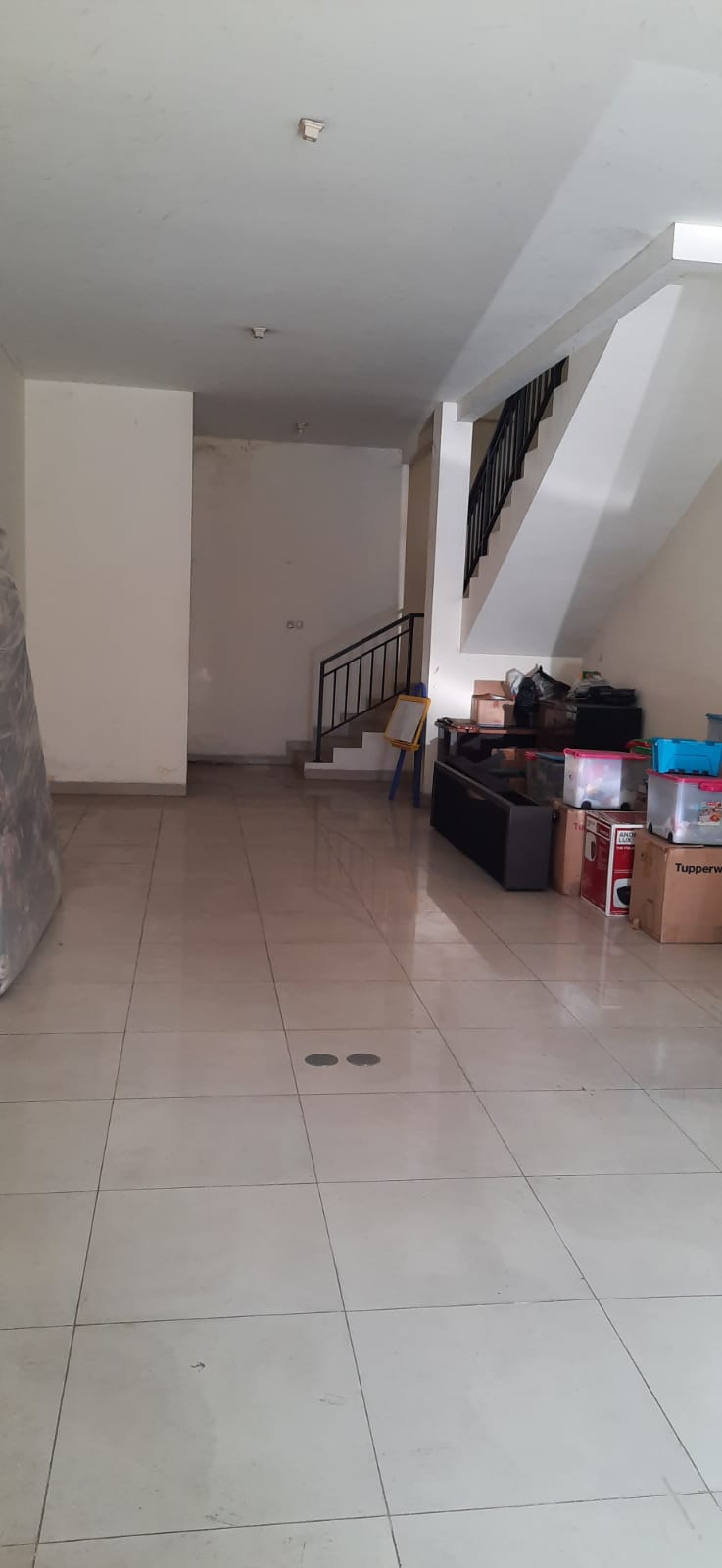 DiSewakan Ruko Dharmawangsa Grand Taruma